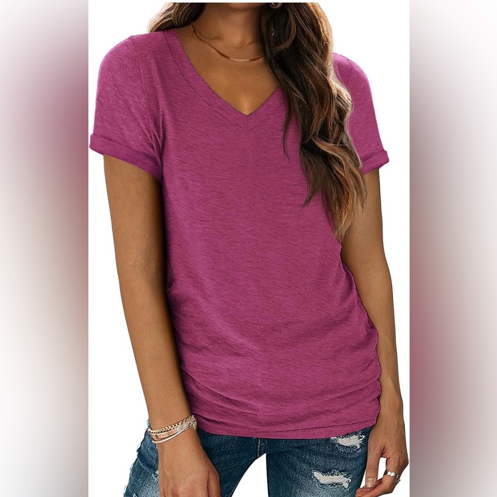 Women's V-Neck Short Sleeve Tee in Berry